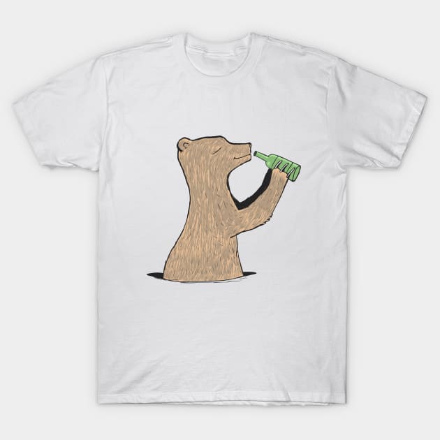 bear whit a beer T-Shirt by anghewolf